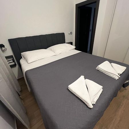Apartmani Karla Paklenica Starigrad Paklenica Ngoại thất bức ảnh