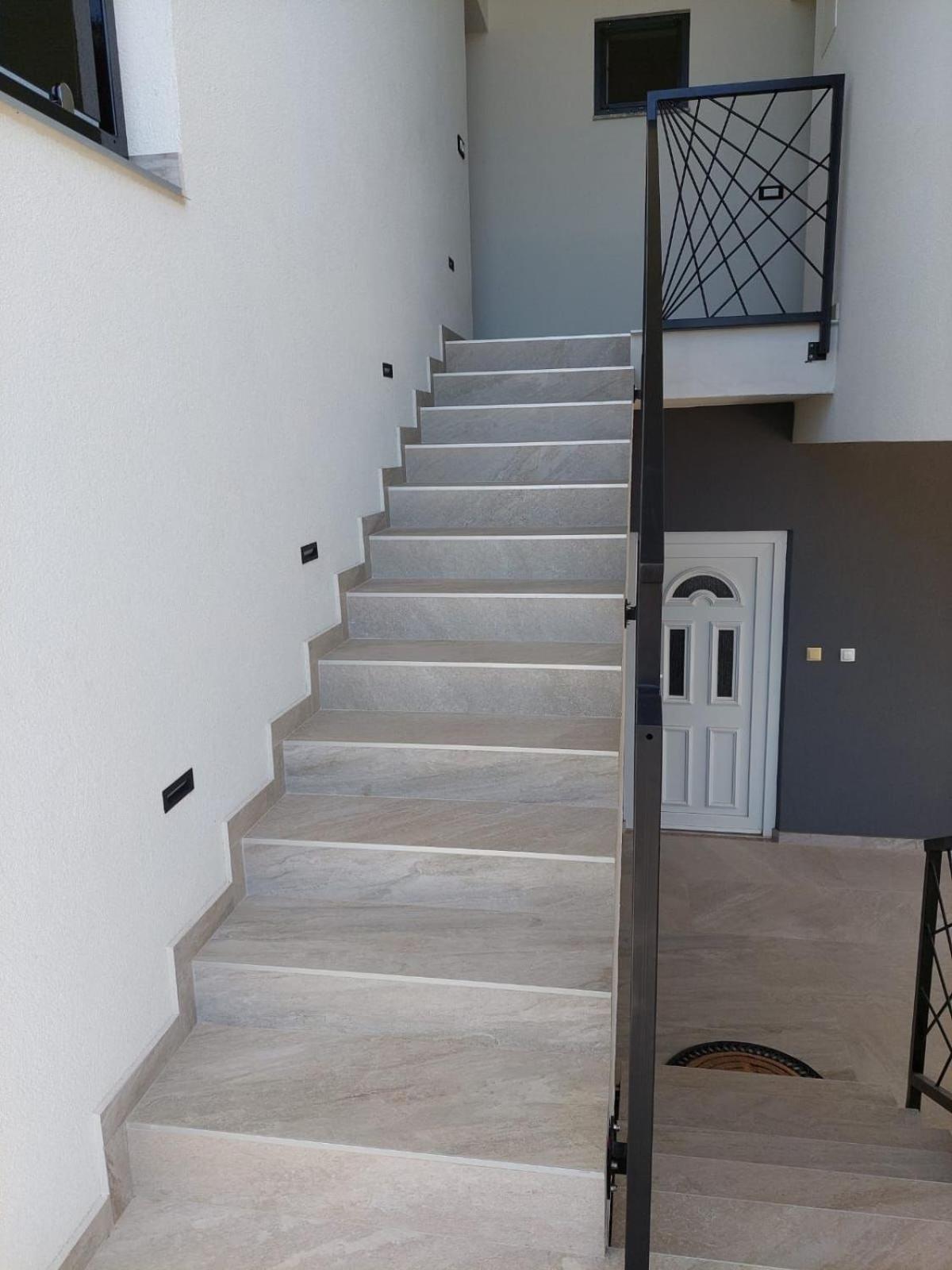 Apartmani Karla Paklenica Starigrad Paklenica Ngoại thất bức ảnh