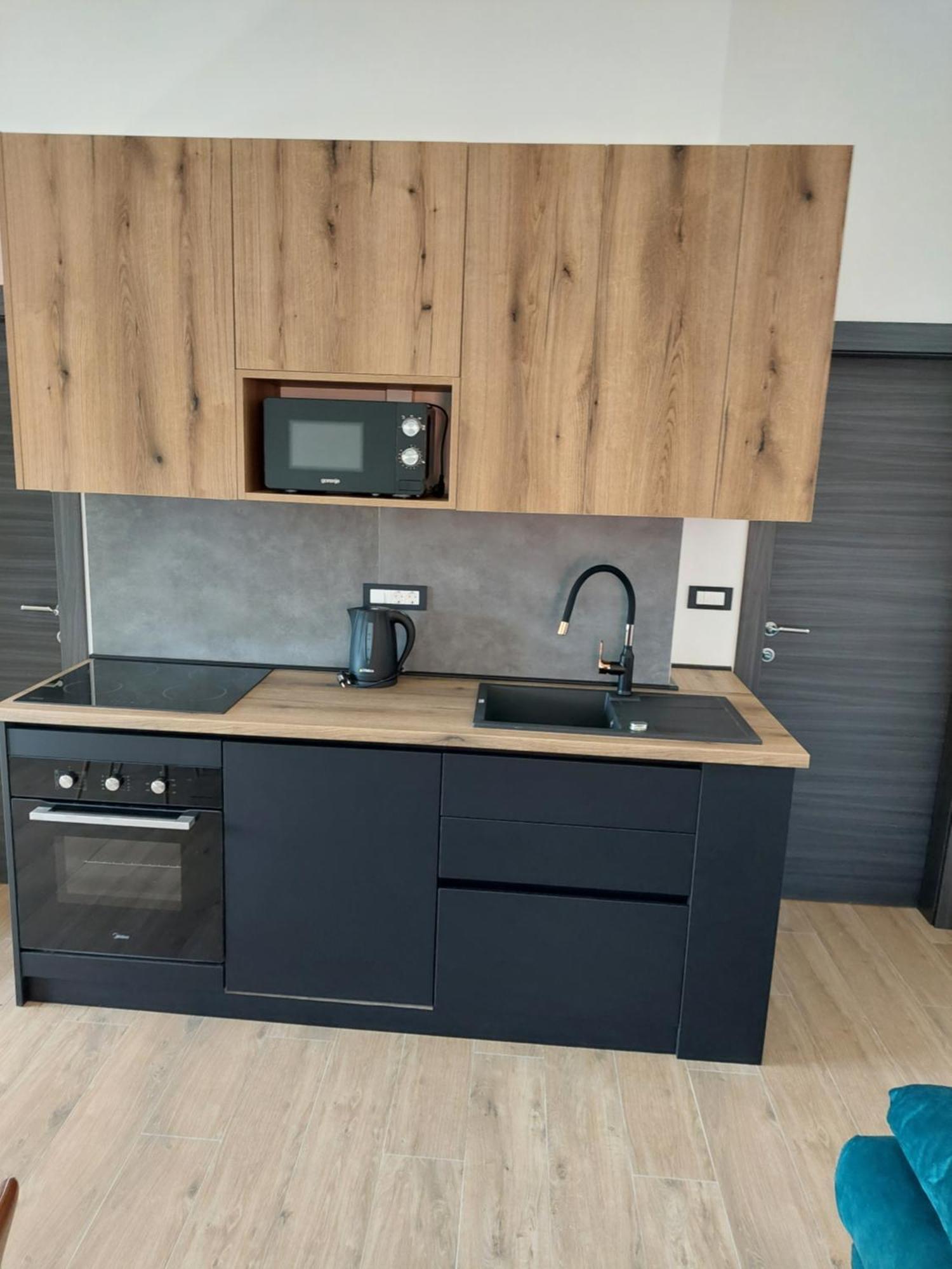 Apartmani Karla Paklenica Starigrad Paklenica Ngoại thất bức ảnh